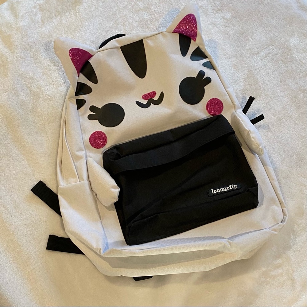 Loungefly White Cat Backpack